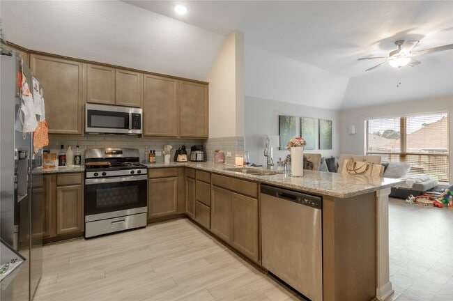 Building Photo - 106 Rudder Wy