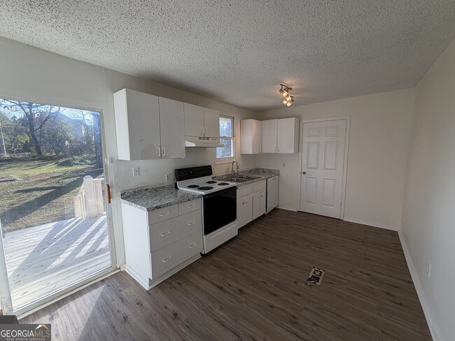 Building Photo - 2933 Coffer Dr