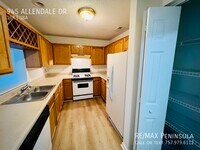Building Photo - 945 Allendale Dr