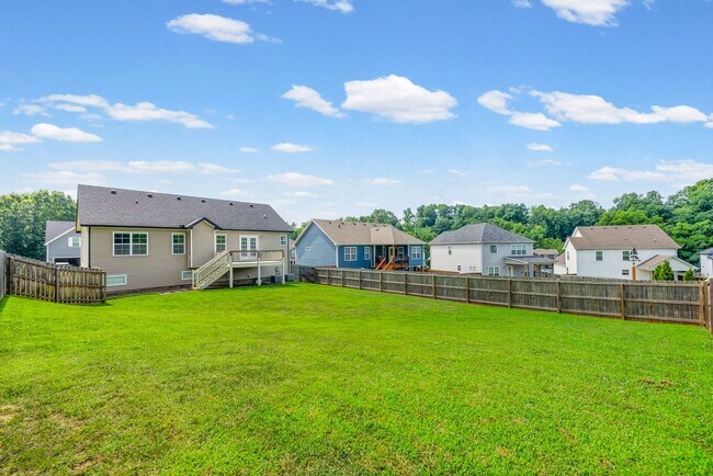 Building Photo - 169 Bonnell Dr