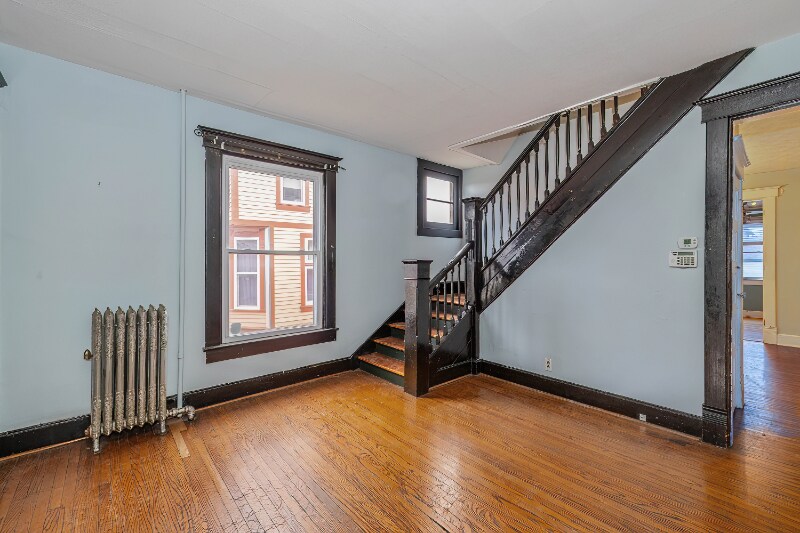 Building Photo - 977 Woodruff Pl E Dr