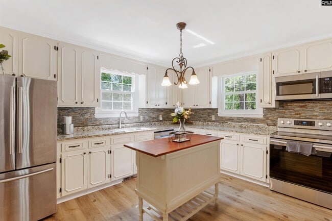 Building Photo - 2501 Freshly Mill Rd