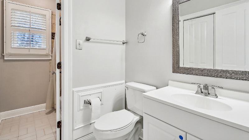 Building Photo - 126 Rue De La Paix