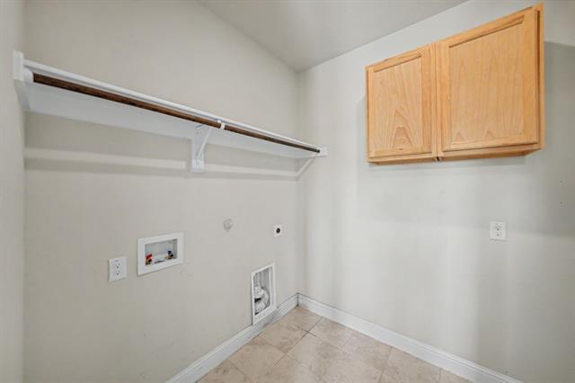 Building Photo - 2016 Binns Dr
