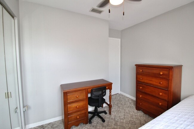 Building Photo - 1348 Hunters Rd