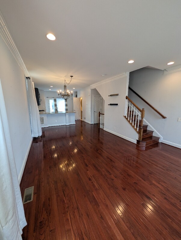 Building Photo - 9442 Canonbury Square