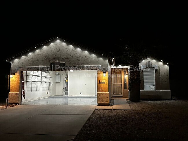 Building Photo - 5814 W Alice Ave