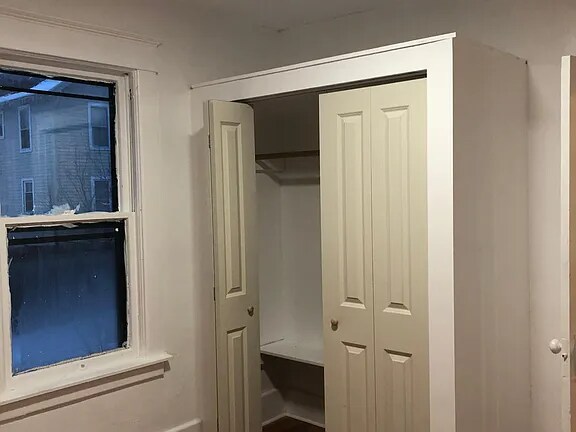 Building Photo - 120 Barton Ave