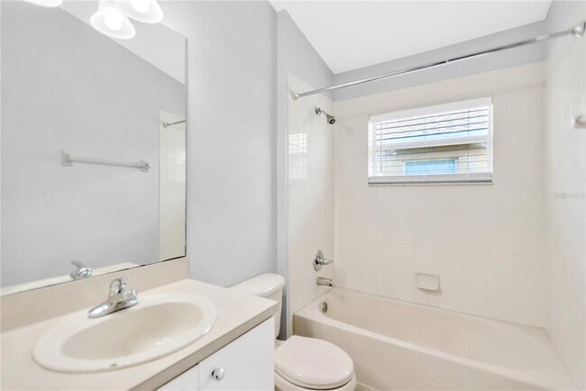 Building Photo - 11732 Crest Creek Dr