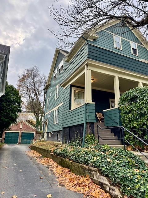 Building Photo - 263 Doyle Ave