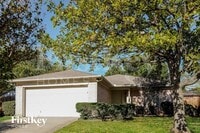 Building Photo - 924 NW Summercrest Blvd