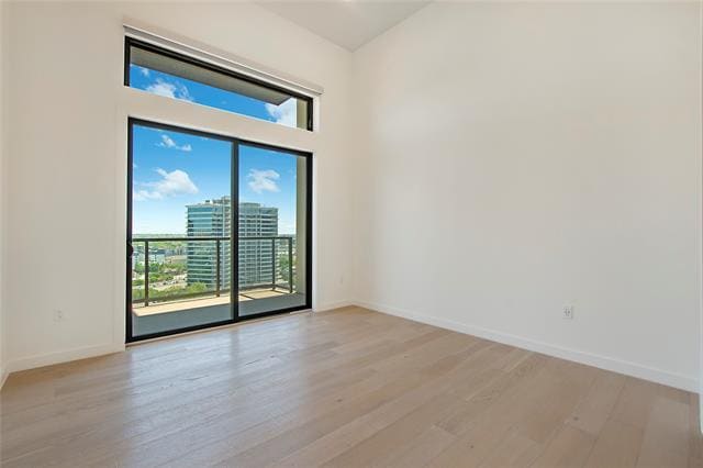 Building Photo - 2620 Maple Ave