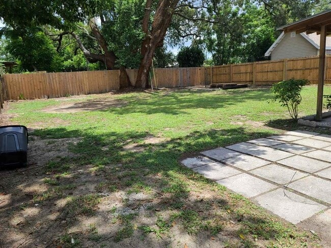 Building Photo - 833 Disston Ave