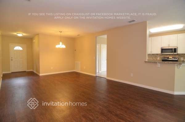 Building Photo - 5194 Deltona Blvd