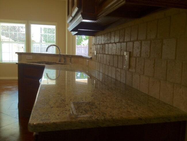 Building Photo - 205 Chapel Trail Cir