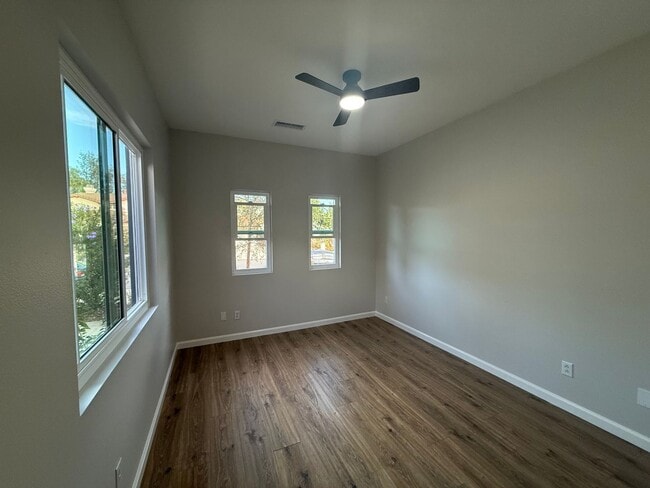 Building Photo - Stunning Home for Rent in Murrieta