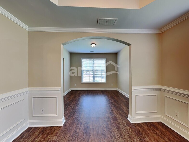 Building Photo - 82 Eagles Nest Dr