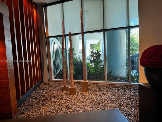 Building Photo - 101 20th St