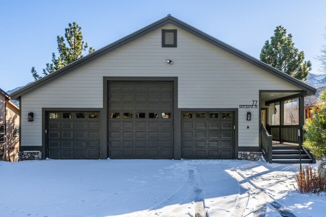 Building Photo - Mountain View Haven