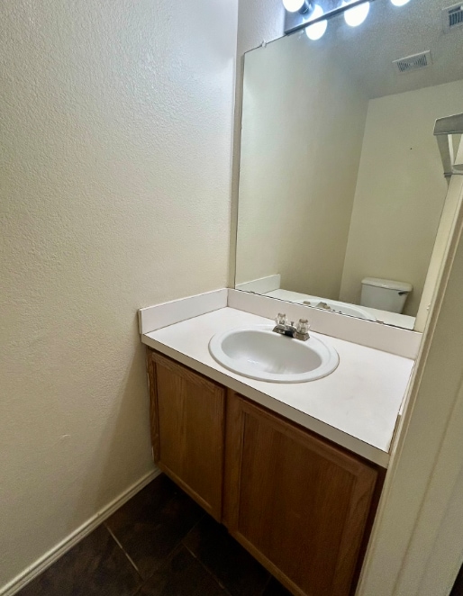 Building Photo - 3109 Pinehurst Ct