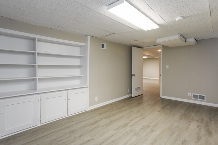 Building Photo - 4008 S Crane St