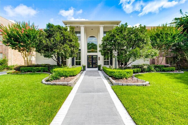 Building Photo - 855 Plainwood Dr