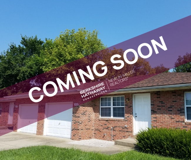 Primary Photo - 3 Bedroom Duplex - Pets Welcome!*