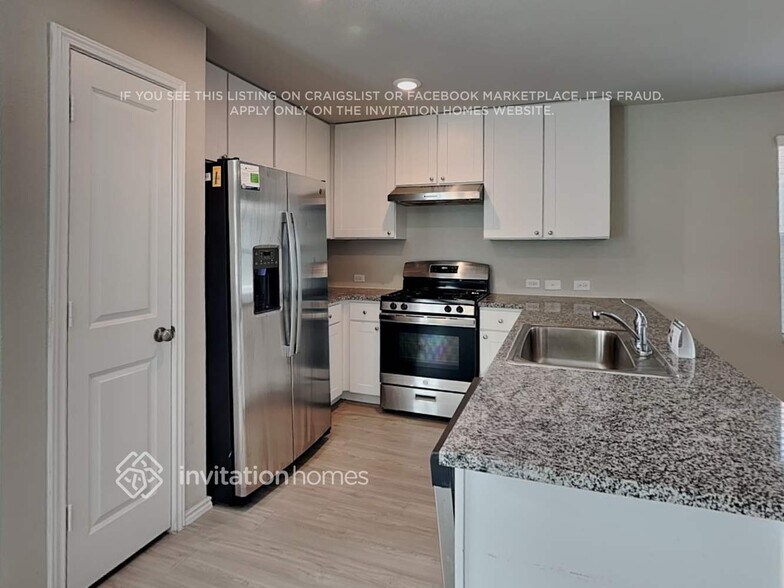 Building Photo - 5730 Verracio Ct