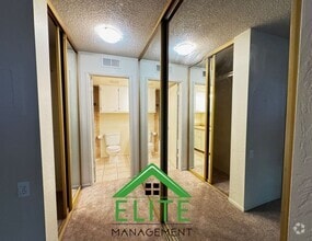 Building Photo - Welcome to 75 Fulton Ave #487, a beautiful...