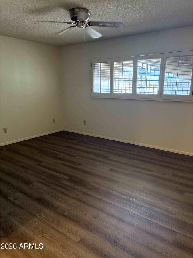 Building Photo - 4619 S Rita Ln