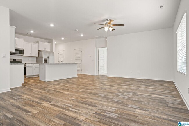 Building Photo - 2052 Gadwall Dr