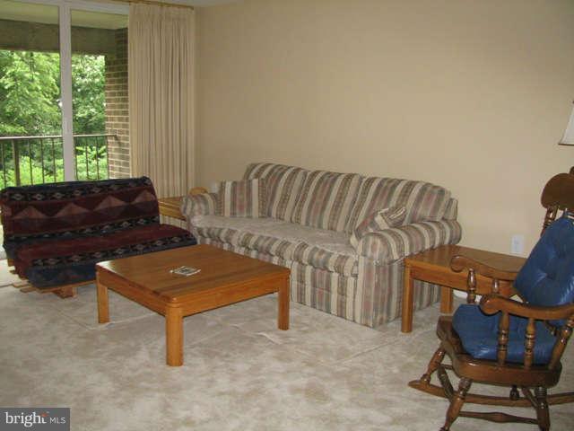 Building Photo - 1427 Northgate Square
