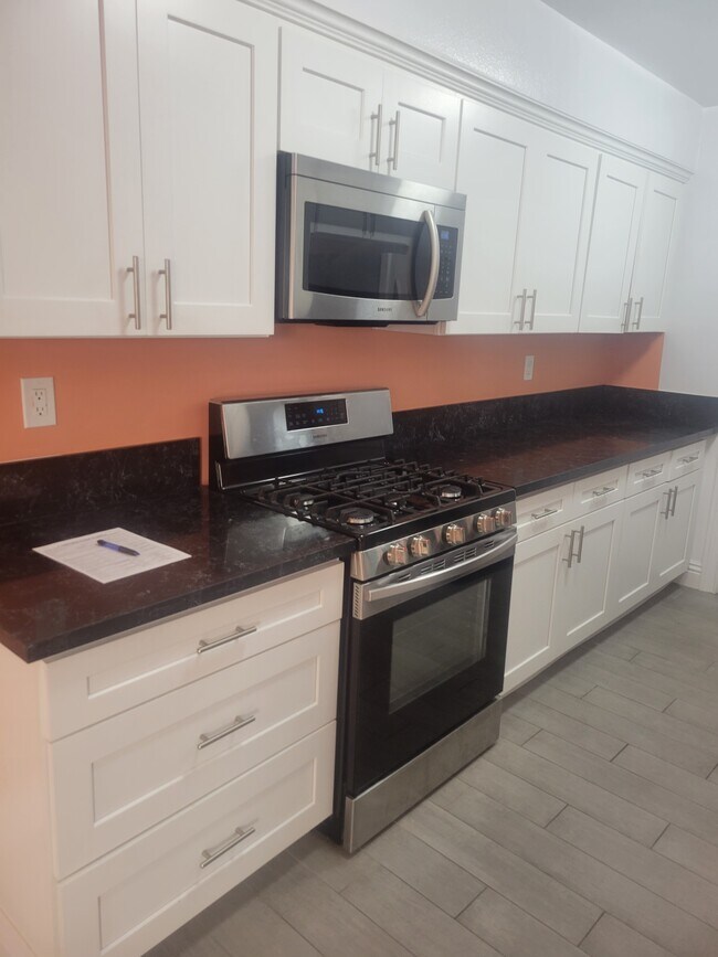 Building Photo - 5235 Corteen Pl