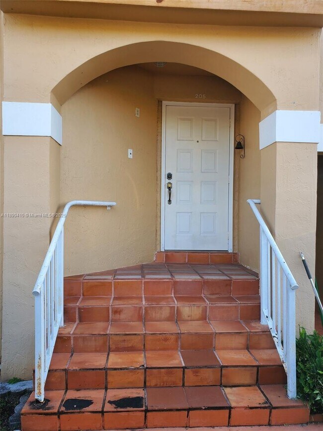 Building Photo - 14260 SW 57th Ln