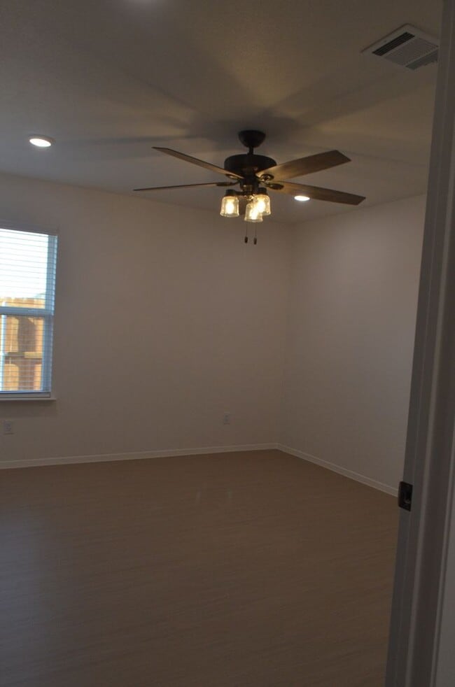 Building Photo - 1438 Walker Pl Blvd