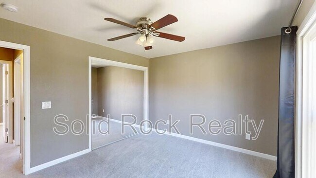 Building Photo - 5780 Eldora Dr