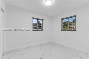 Building Photo - 4530 SW 25th St