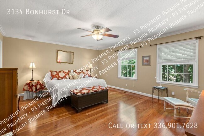 Building Photo - 3134 Bonhurst Dr
