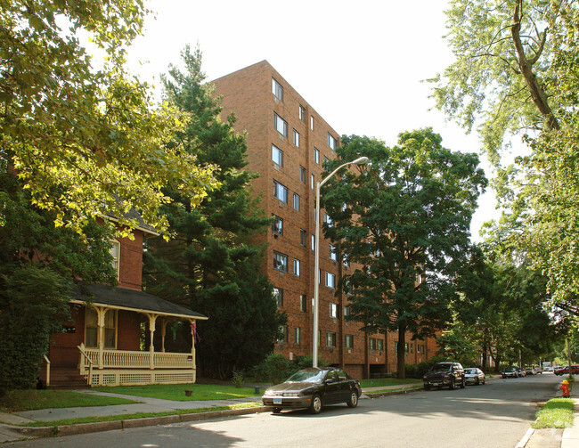 Building Photo - Marshall Apartments