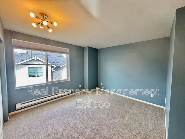 Building Photo - 305 127th St SE
