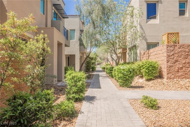 Building Photo - 11262 Cactus Tower Ave