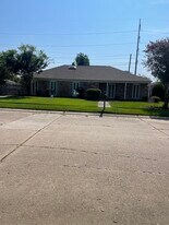 Building Photo - 4120 Platt St