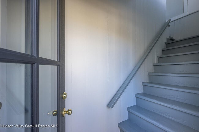 Building Photo - 1 William St