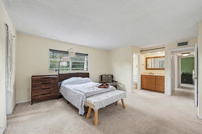 Building Photo - 3135 Shady Dell Ln