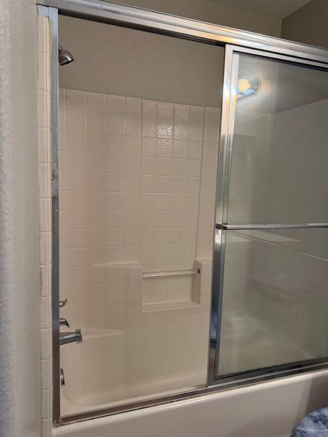 Building Photo - North Summerlin