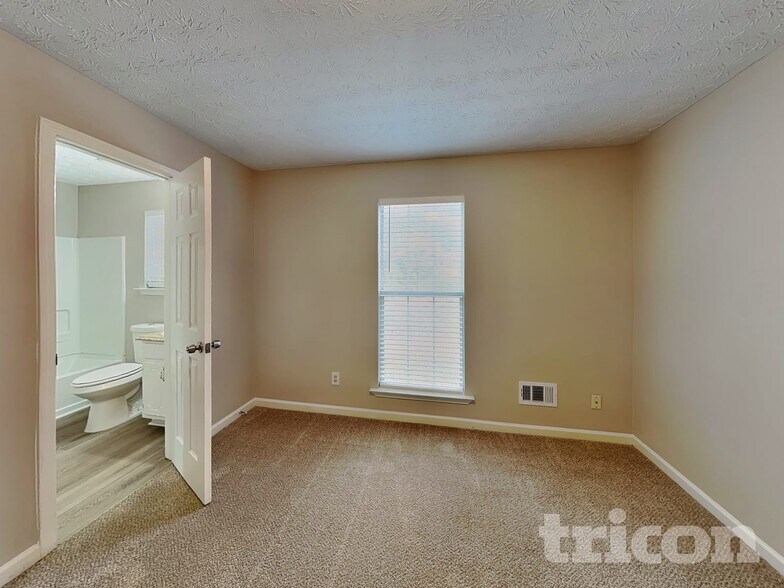 Building Photo - 416 Kelleytown Woods Pkwy