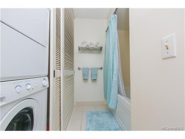 Building Photo - Mt Terrace- Hawaii Kai's Luxury Condo with...