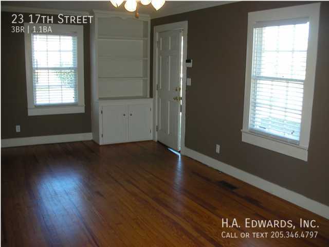 Building Photo - 23 17th St