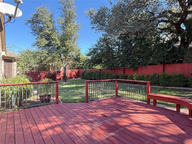 Building Photo - 15533 Brodick Dr