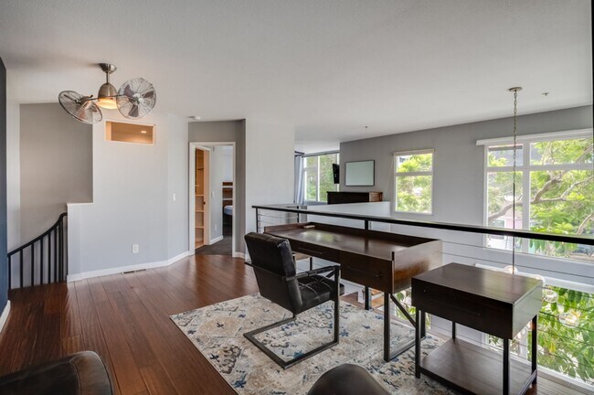 Building Photo - AVAILABLE NOW! Live in Little Italy! 2BD/2BA Condo ~ Partially Furnished! $4,550/month